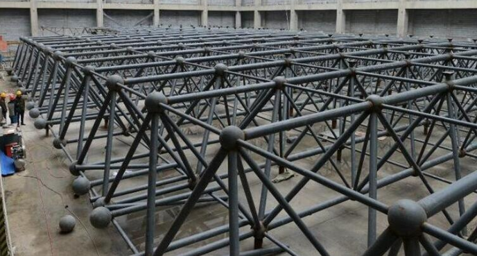 自贡浅谈网架加工公司对网架保温隔热的方法